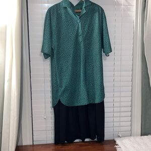 Vintage Femme of Dallas Green and Black Patterned Dress with under slip